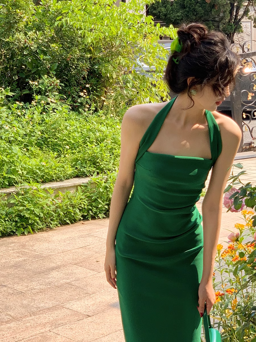 Sexy Halter Party Dress New Style Slim Fit Birthday Dress YM1723