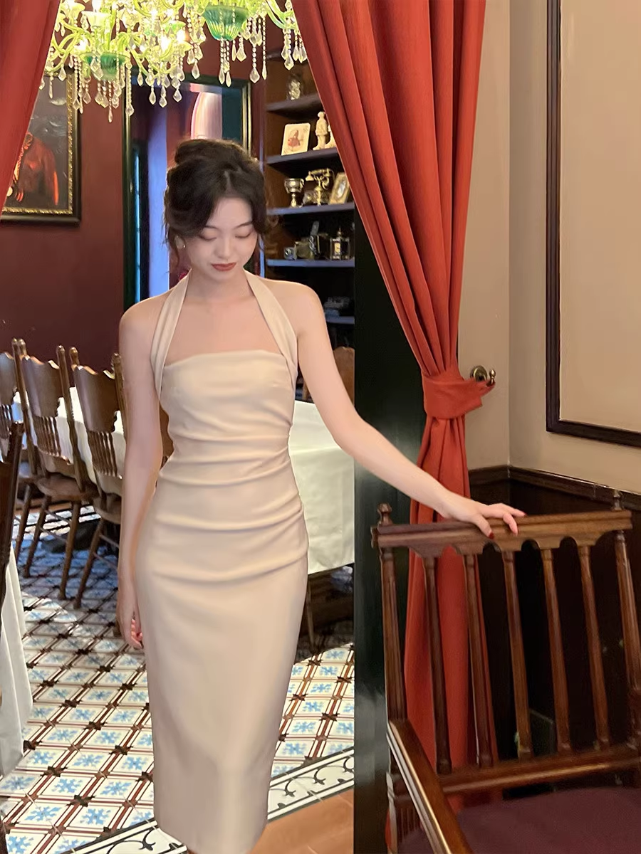 Sexy Halter Party Dress New Style Slim Fit Birthday Dress YM1723