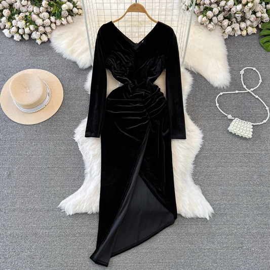 Long-sleeved V-neck pleated waist mid-length irregular slit velvet dress YM811