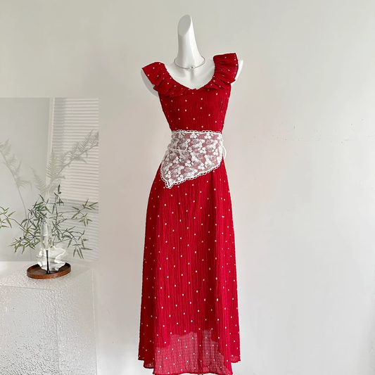 French Retro Temperament V-neck Small Flying Sleeve Red Dress Vacation Dress YM2090