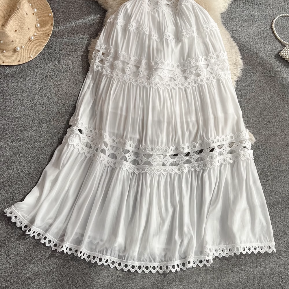 Retro palace style hollow sexy embroidered V-neck sleeveless ruffle dress YM302