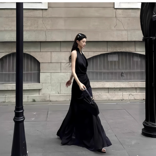 Elegant Halter Neck Black Long Birthday Dress Backless Holiday Dress YM2230