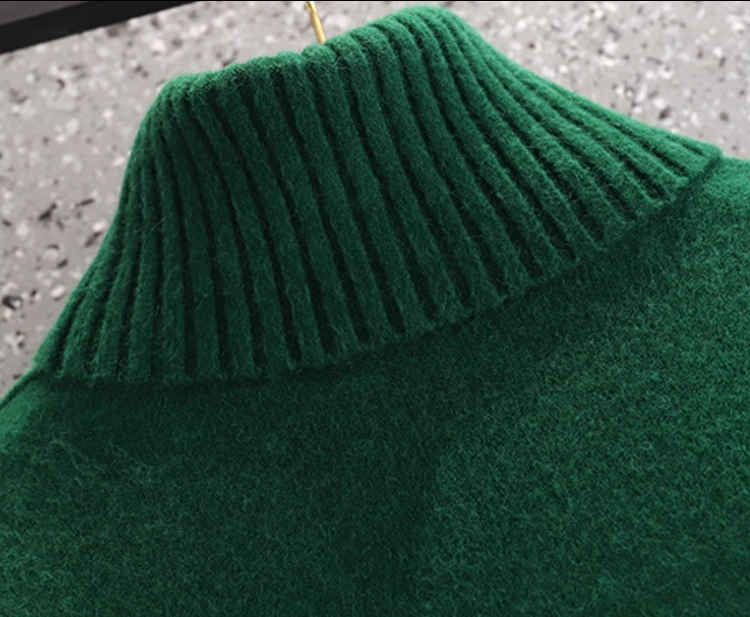 Green Women's Autumn New Thickened Turtleneck Sweater YM2291