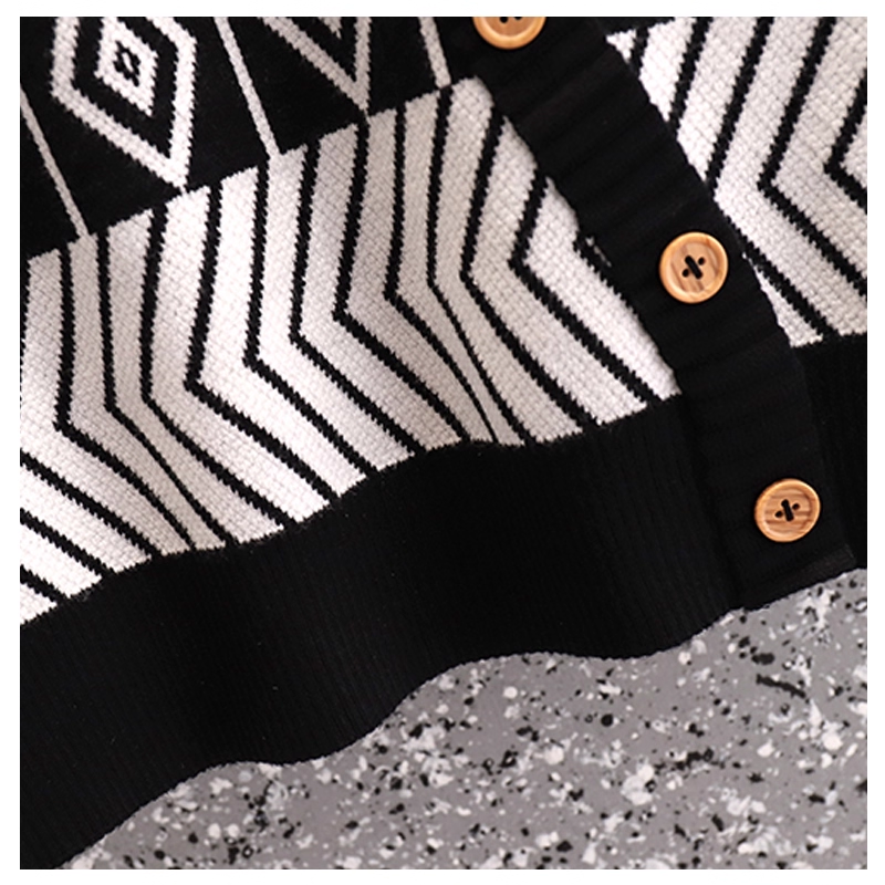 Retro Black Half Turtleneck Sweater Autumn Fake Two-Piece Bottoming Knitted Sweater YM2297