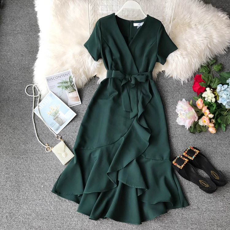 Ruffled slit straps V-neck short-sleeved dress women's mid-length irregular Dress ,YM132