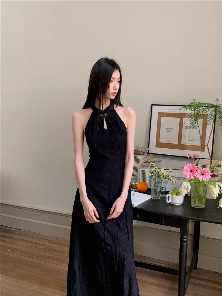 Halter Black Long Party Dress High-End A Line Sleeveless Prom Dress YM1798