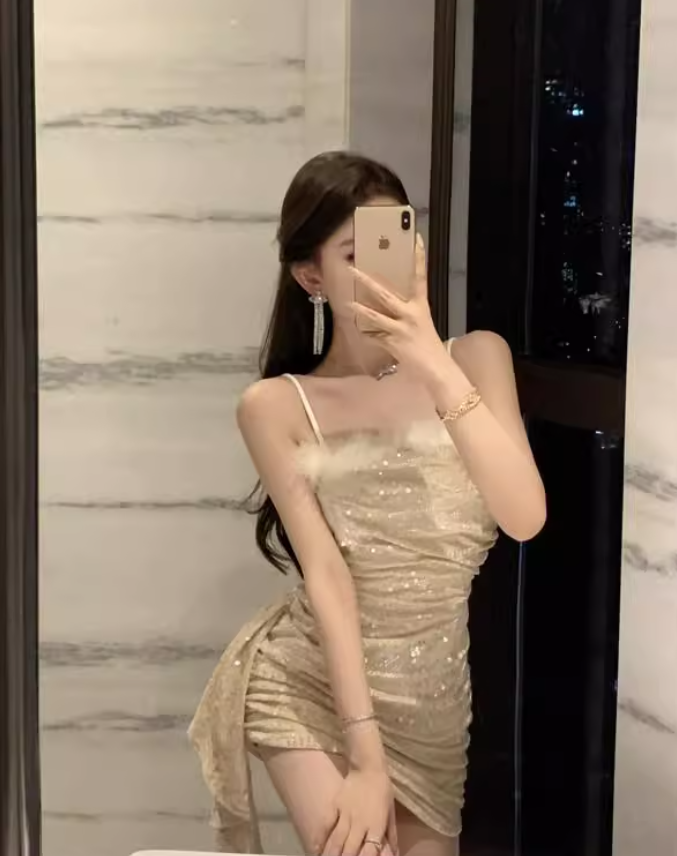 Pretty Sequin Velvet Straps Sheath Short Birthday Dress YM2336