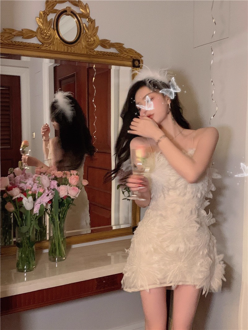 Pretty Spaghetti Straps White Lace Sheath Birthday Outfits Short Party Dress YM2186