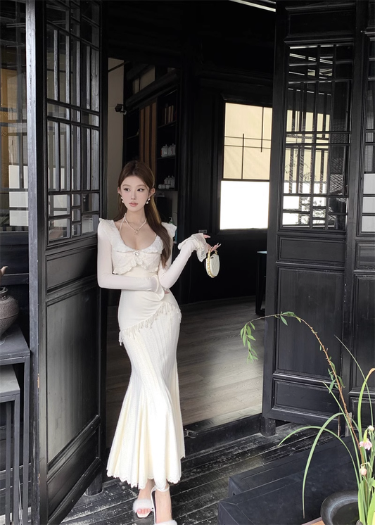 Round neck long sleeve dress women's new style floral lace slim fishtail skirt YM1937