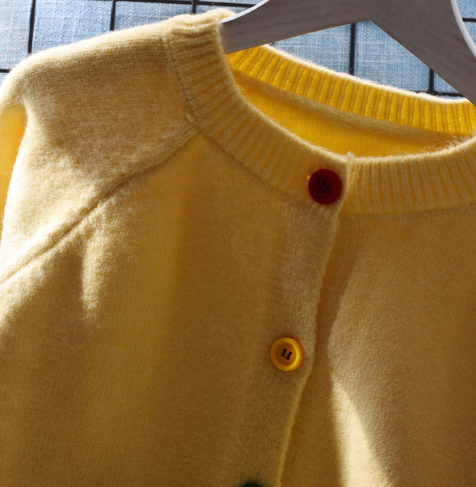 Cute Round Neck Short Sweater Jacket New Long Sleeve Knitted Cardigan YM2347