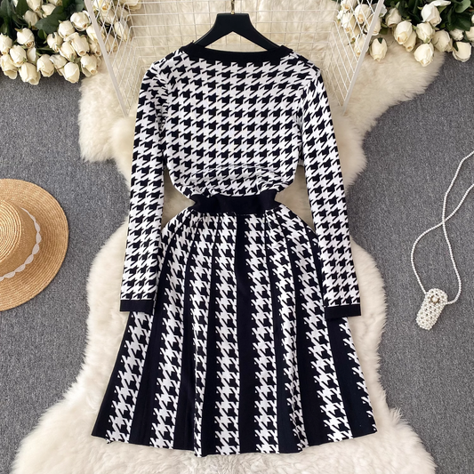 Round neck sweater dress YM622