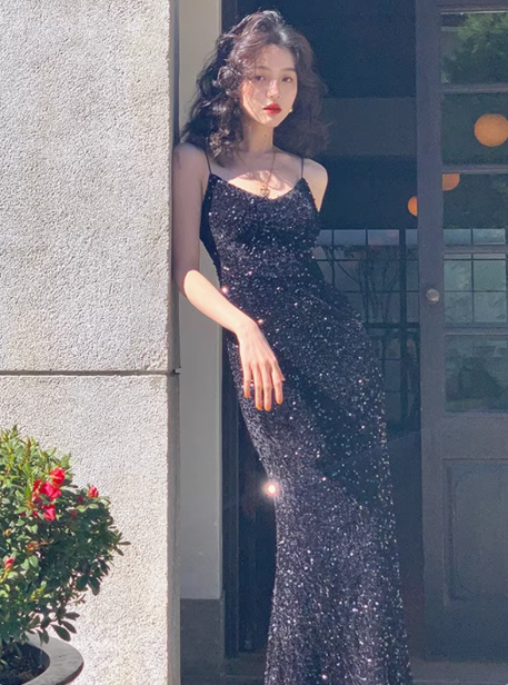 Sexy red velvet sequined v-neck straps dress mermaid evening dress YM1965