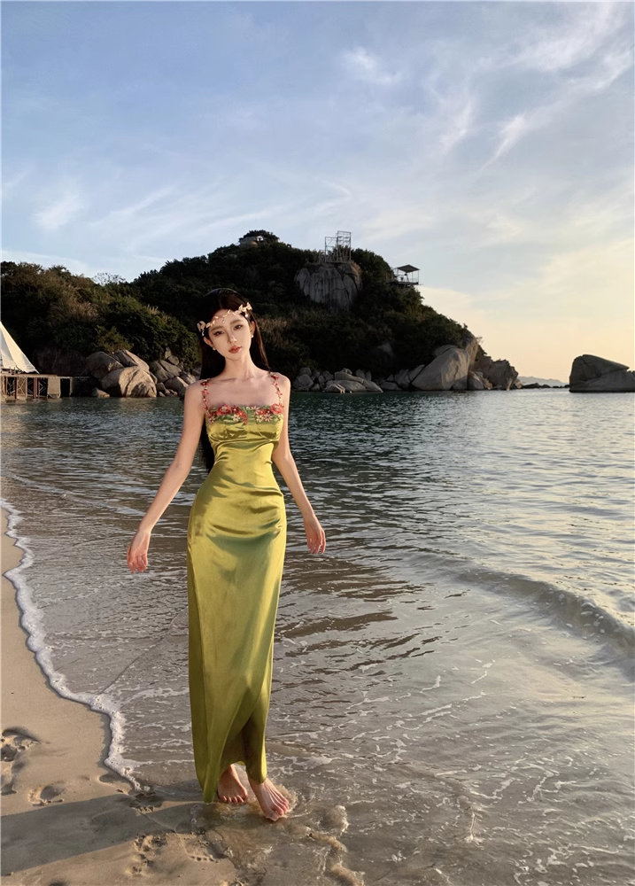 Long green satin party dress YM1034