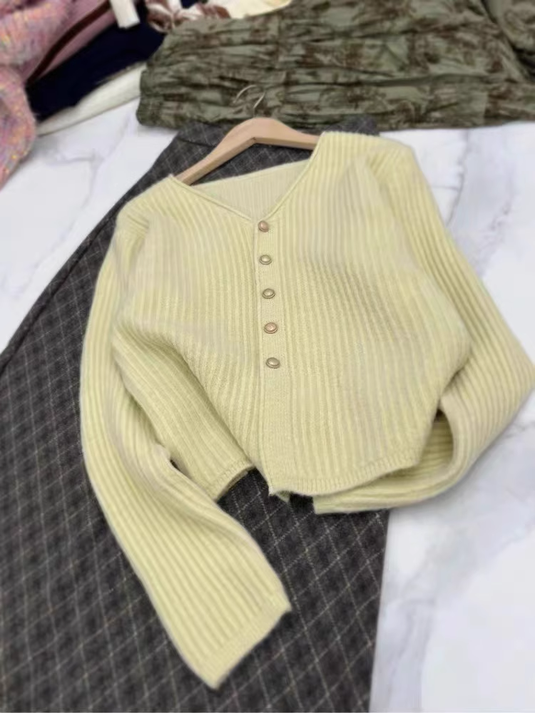 V-neck cream yellow sweater knitted cardigan coat YM1878