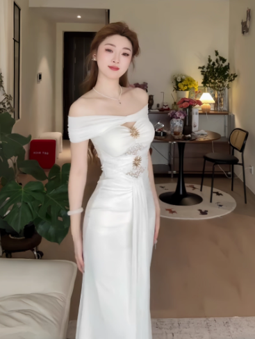 Elegant White Off The Shoulder Long Party Dress Vacation Dress YM2212