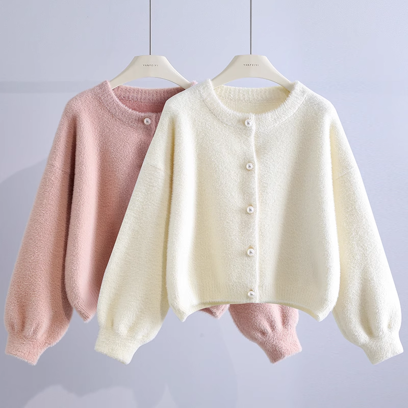 Loose and slouchy knitted cardigan YM653