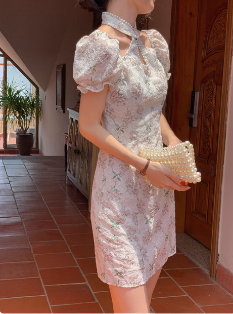 Cheongsam embroidered dress sweet tea break halter neck long prom dress YM1962