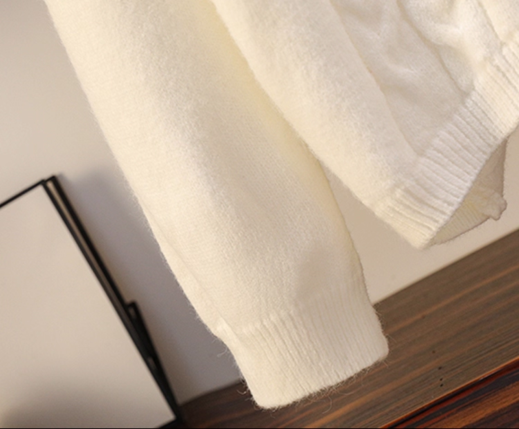 White Loose Pullover Off-the-Shoulder Knit Sweater YM2289