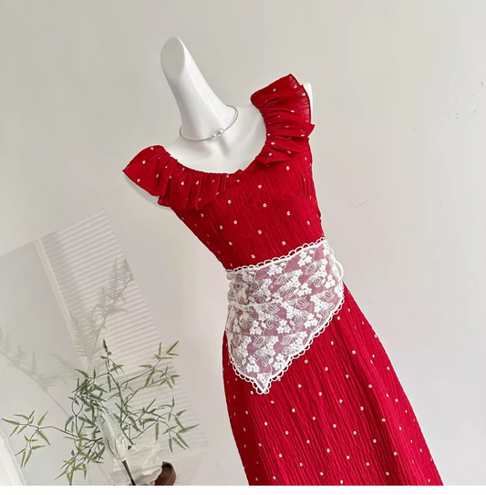 French Retro Temperament V-neck Small Flying Sleeve Red Dress Vacation Dress YM2090