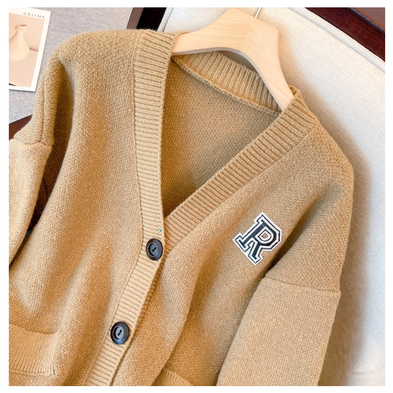 College Style Off White Thickened Knitted Jacket Women's Fashionable Casual Cardigan YM2293