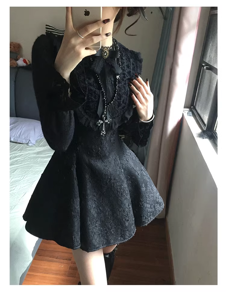 Black Dress Bow Lace Short Princess Dress YM1645