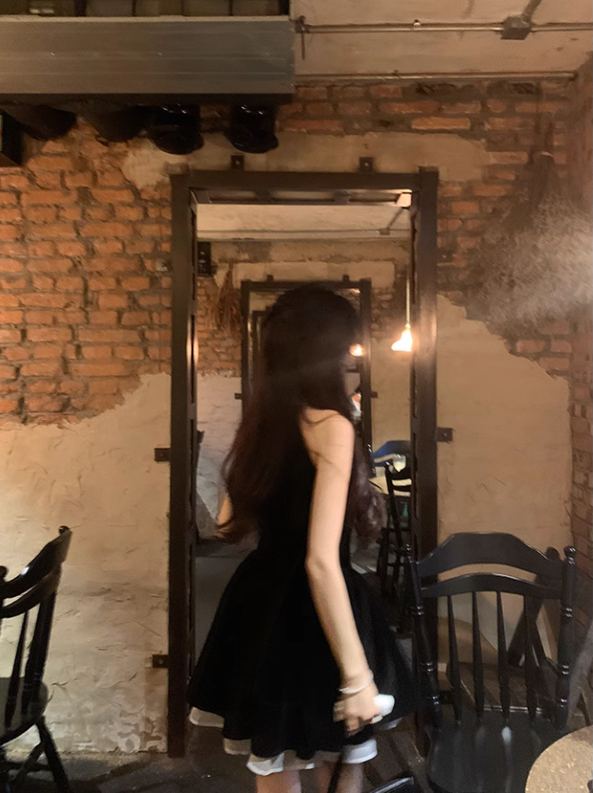 Fashion Sleeveless Halter Dress New Black Petite Temperament Short Dress For Women YM1746