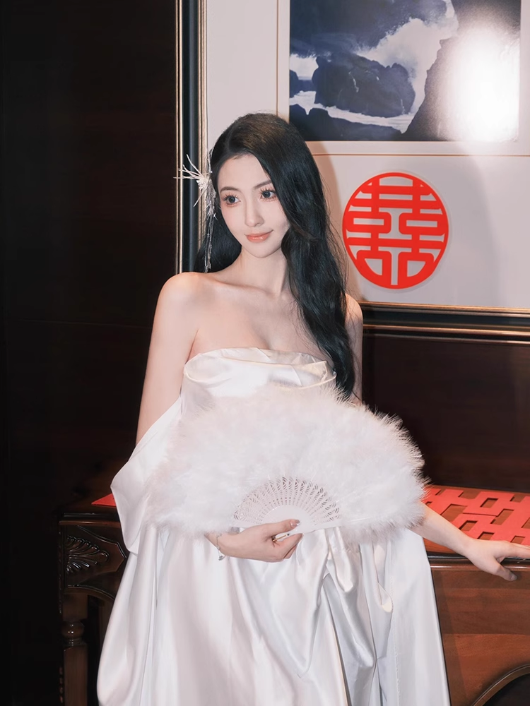 Elegant Wedding Dress Toast Dress White Birthday Party Dress YM1659