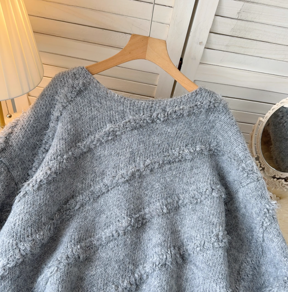 Pullover sweater women's autumn and winter round neck loose knitted sweater YM1576