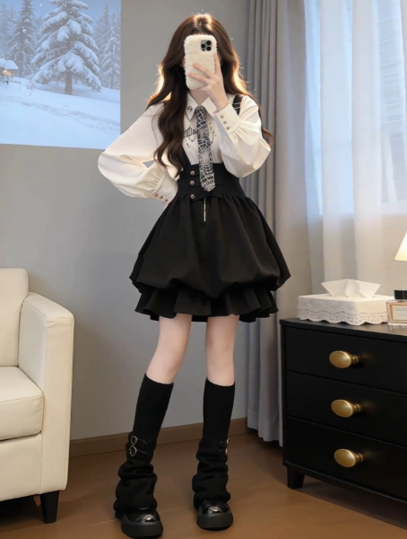 College Style Black and White Puffy Waist Fitted A-Line Mini Women Dress Holiday Dress YM2717