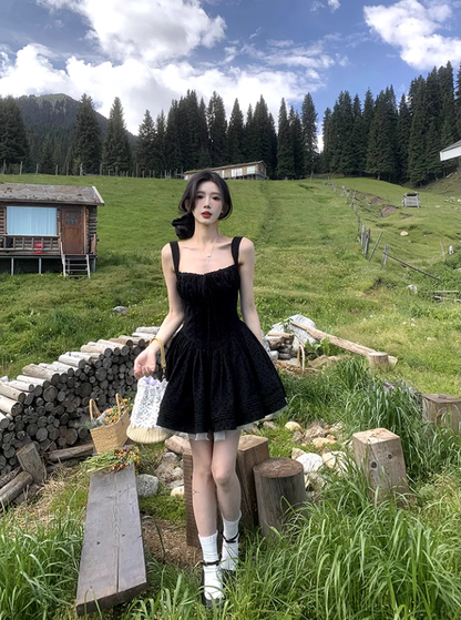 Hepburn Style Black Suspender Dress Women's Slim Short Dress YM1749
