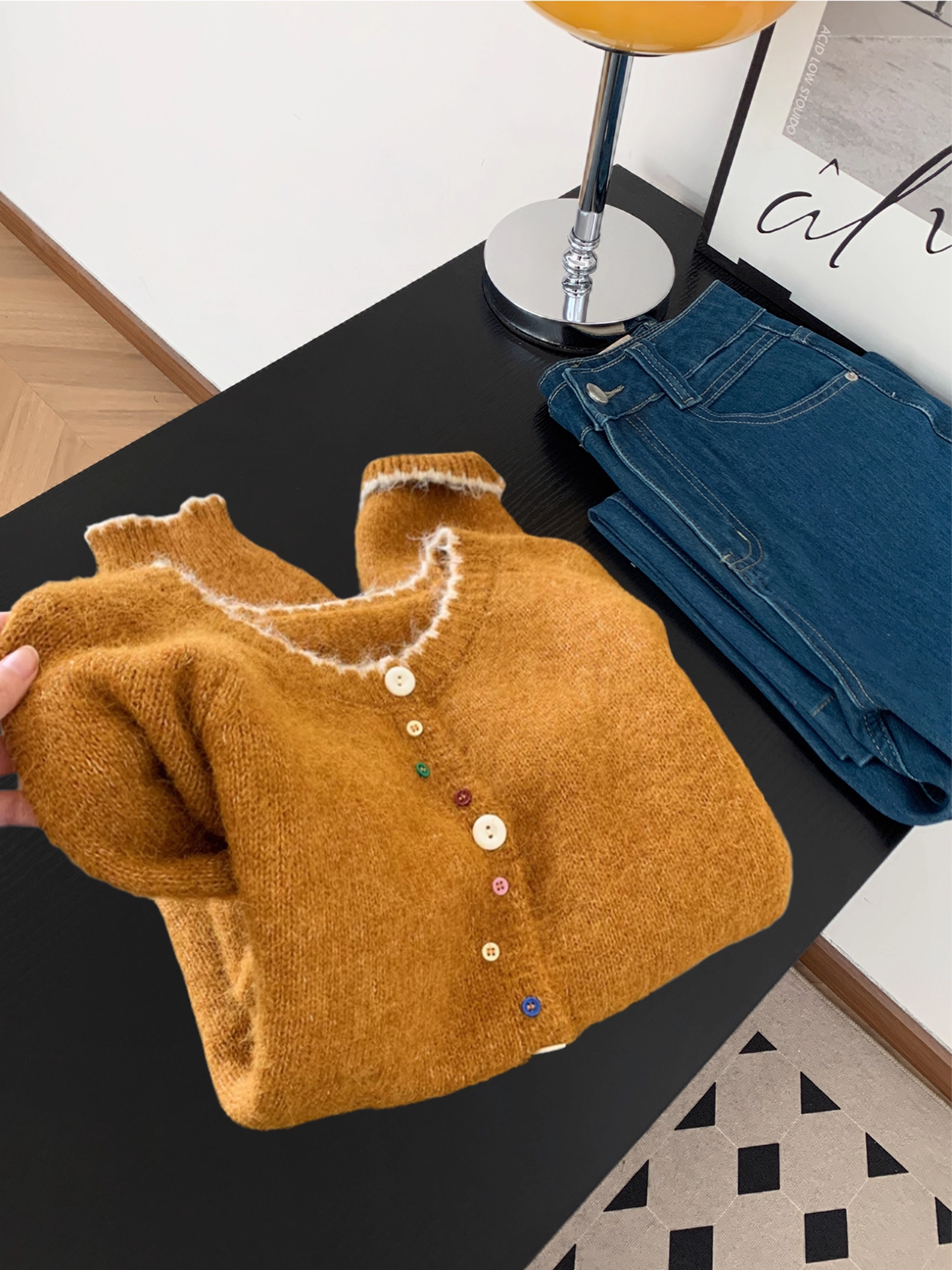 Retro-style Colorful Button Sweater Cardigan With Color Blocking YM2402