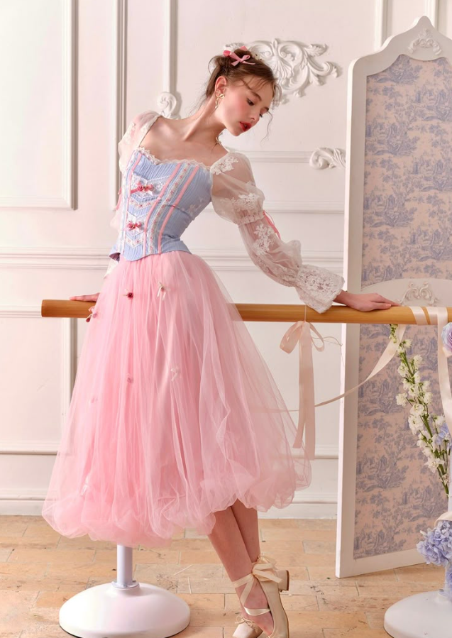 Elegant Pale Blue Sleeves Embroidered Sweetheart A-Line Long Prom Dress Birthday Dress YM2615