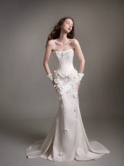 Elegant White Silky Feather Decor Strapless A-Line Long Prom Dress Birthday Dress Ball Gown YM2694