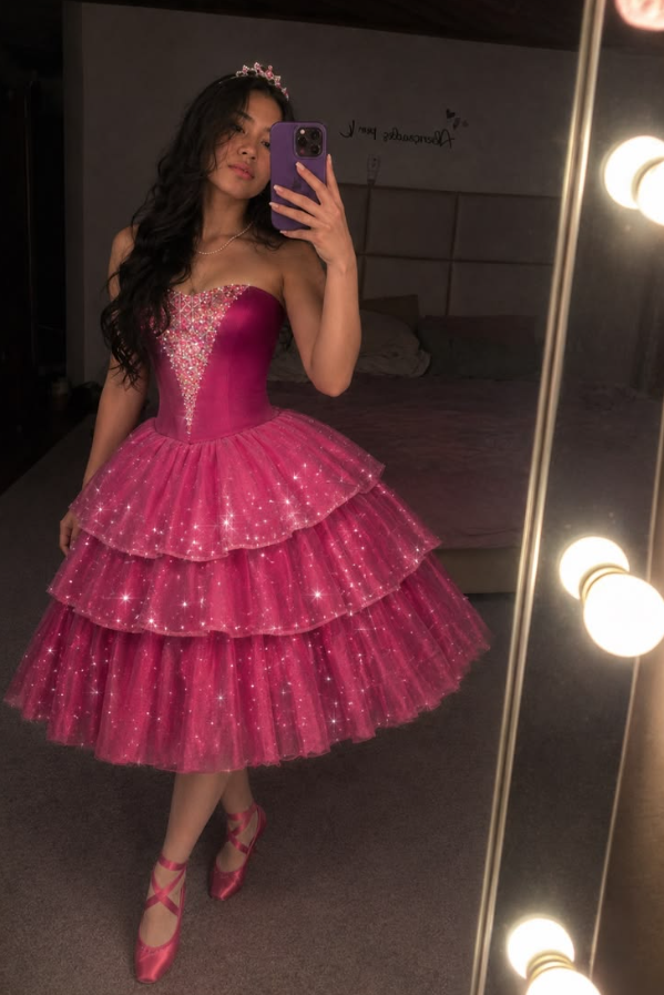 Romantic Barbie Pink Sequins Ruffled Sweetheart A-Line Short Prom Dress Birthday Dress YM2502