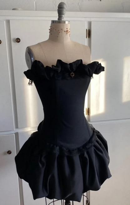 Minimalist Black Pleated Strapless A-Line Short Prom Dress Cocktail Dress YM2551