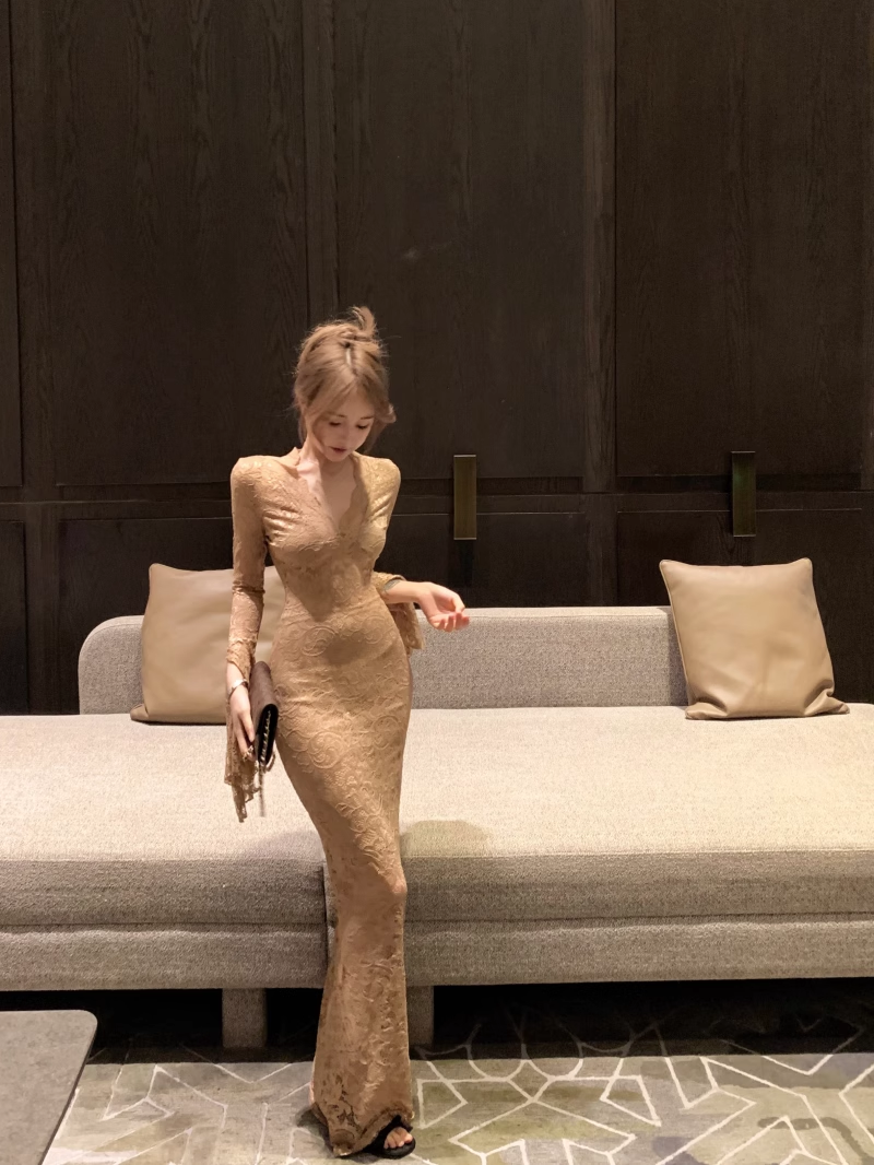 Sexy V-Neck Lace Long Sleeve Prom Dress Party Dress YM1818