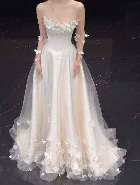Hazy White Tulle Applique Strapless A-Line Maxi Prom Dress Birthday Dress Ball Gown YM2698