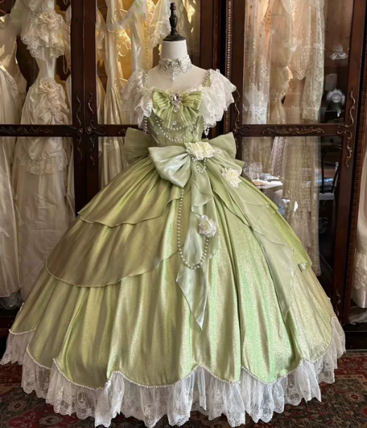 Refined Green Satin Tiered Puffy Square-neck A-line Long Prom Dress Birthday Dress Ball Gown YM2675