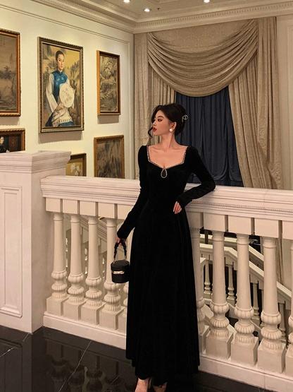 A Line Black Velvet Prom Dress Women Party Dress YM1594