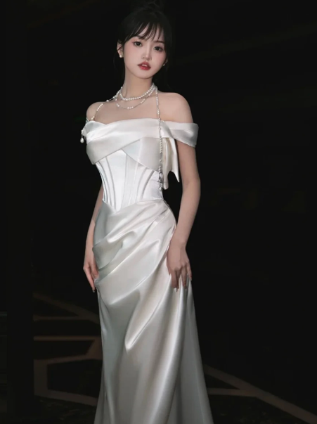 Stunning White Satin Silky Bateau Mermaid Long Prom Dress Evening Dress Ball Gown YM2655