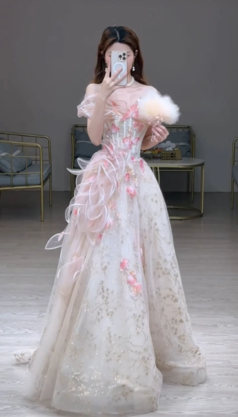 Charming White Tulle Applique Bateau A-Line Maxi Prom Dress Birthday Dress Ball Gown YM2700