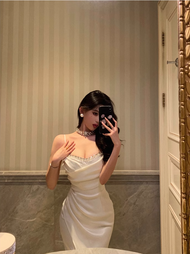 Elegant White Pleated Straps Mermaid Party Dress YM1666