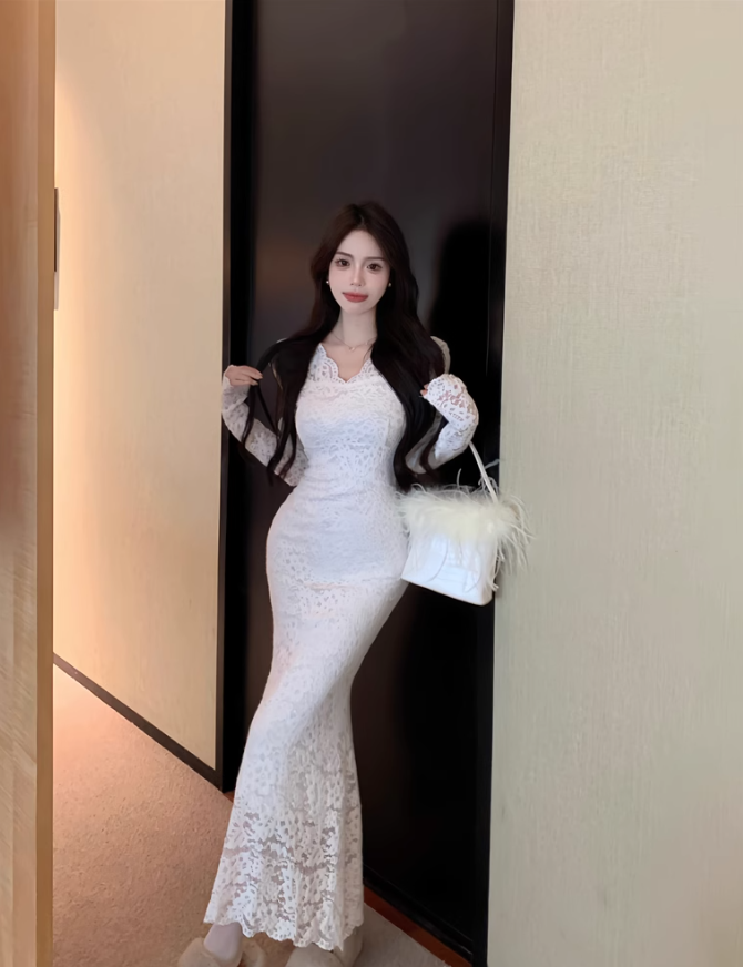 Classy White Sexy Lace Prom Dress Long Mermiad Party Dress YM1821