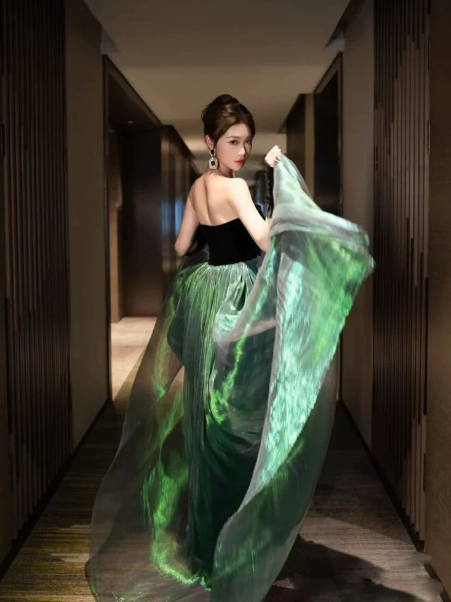 Sparkly Green Tulle Flowy Strapless A-Line Maxi Prom Dress Birthday Dress Ball Gown YM2701