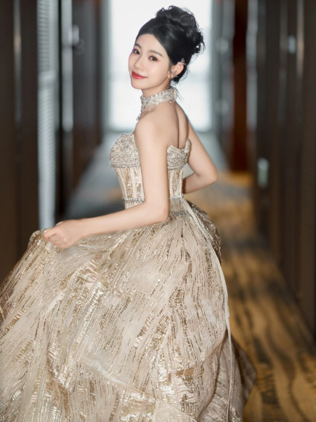 Puffy Champagne Sequins Glitter Strapless A-Line Long Prom Dress Evening Dress Ball Gown YM2691