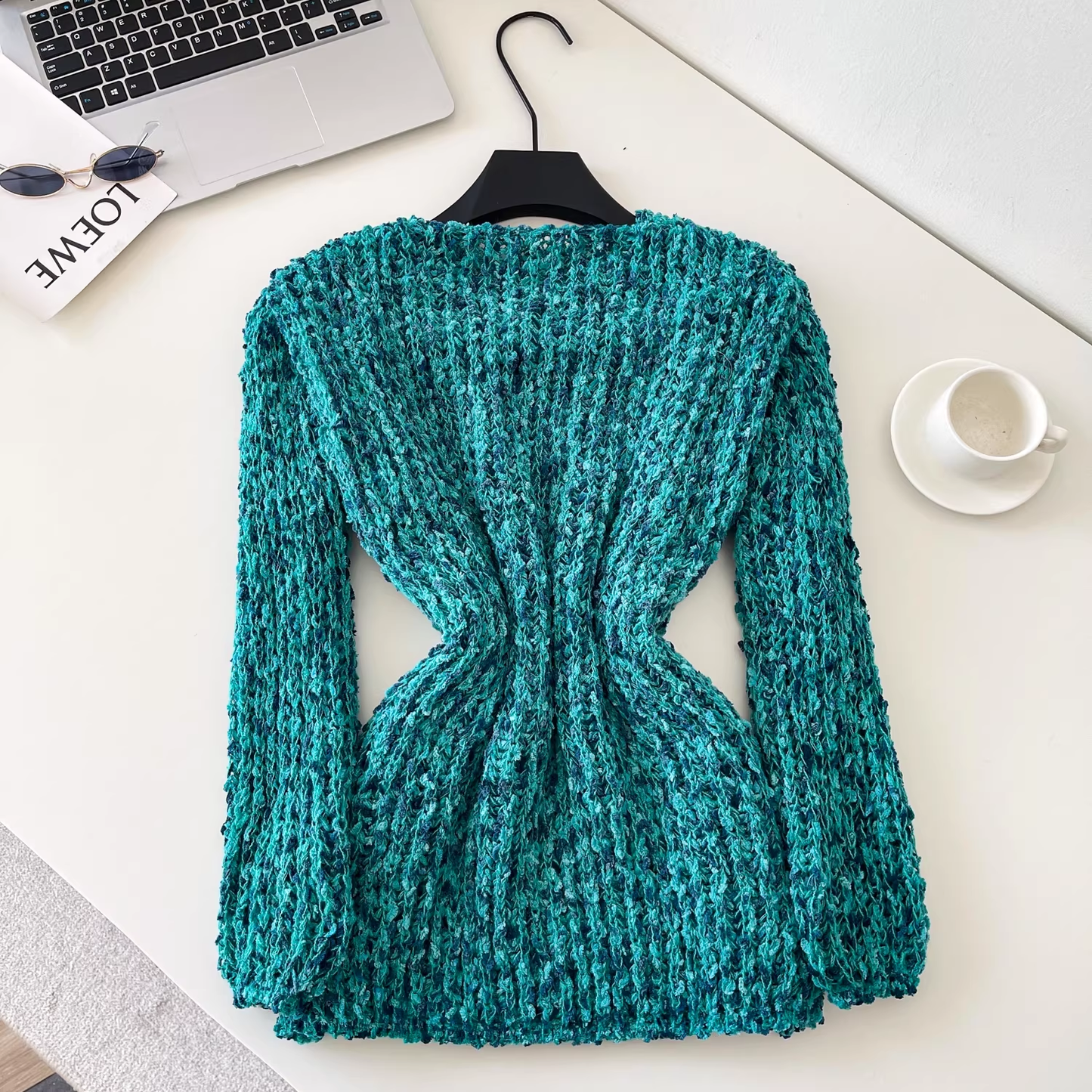New V-Neck Slim-Fit Long-Sleeved Knit Pullover Sweater YM2424