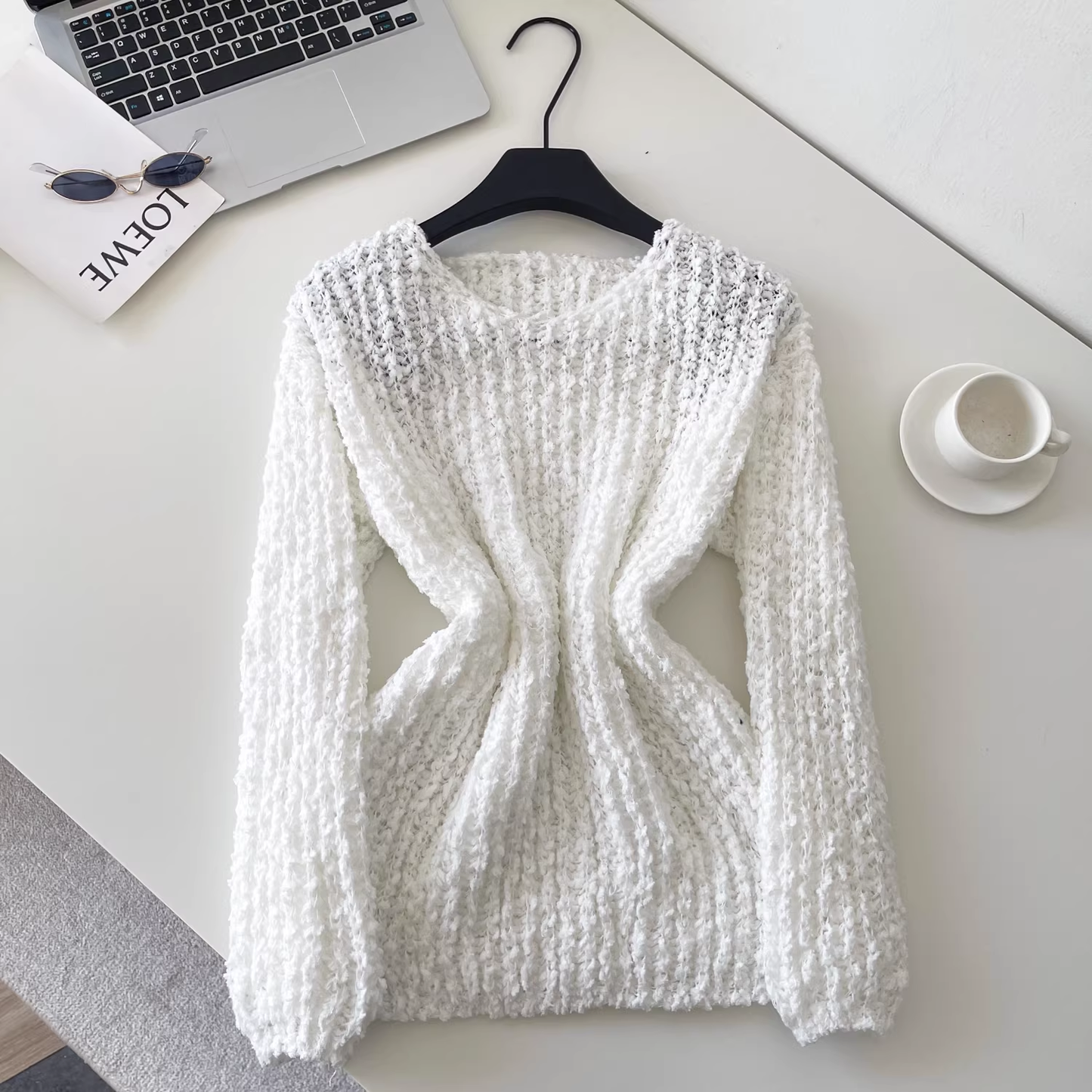 New V-Neck Slim-Fit Long-Sleeved Knit Pullover Sweater YM2424