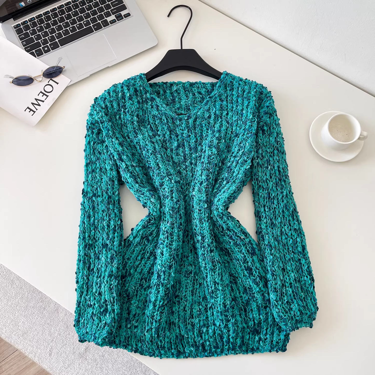 New V-Neck Slim-Fit Long-Sleeved Knit Pullover Sweater YM2424