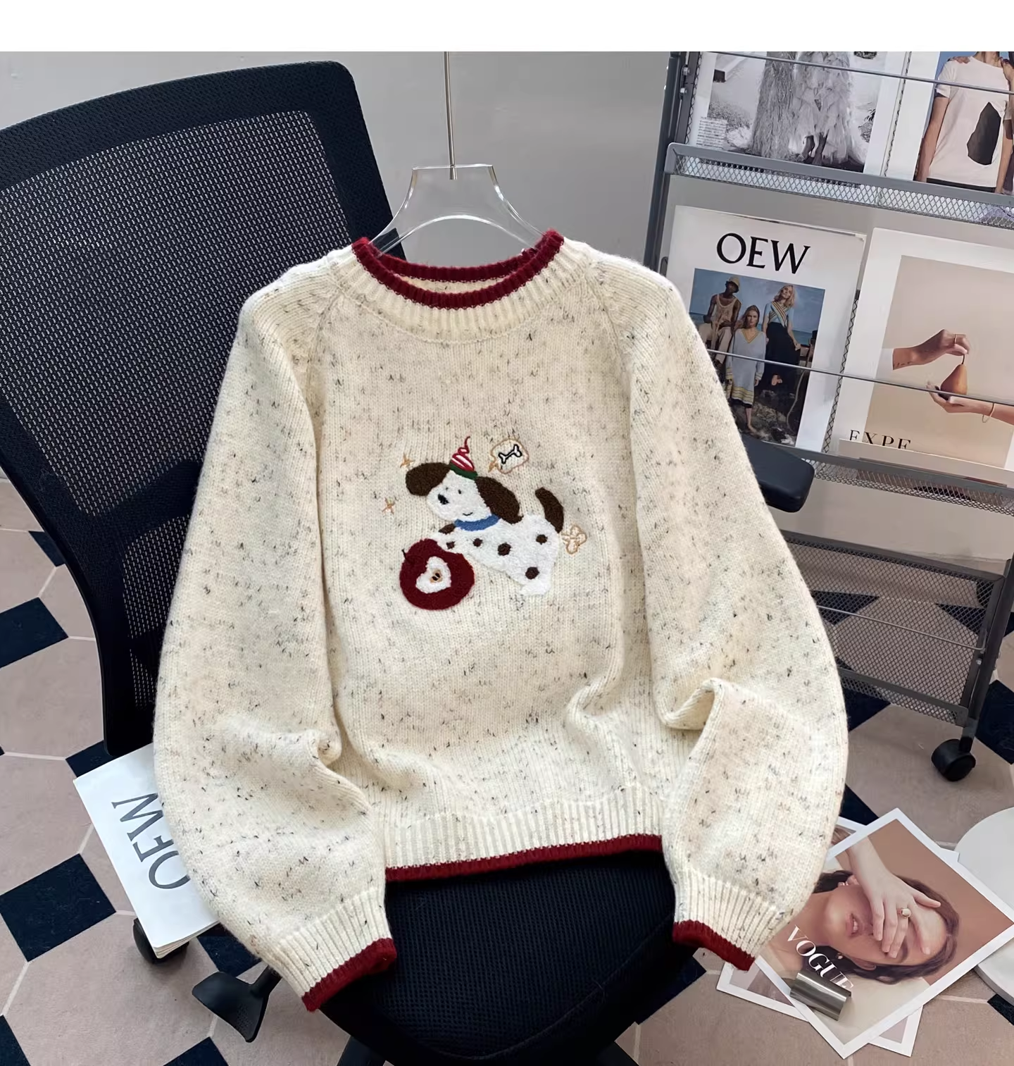 Off-white Round Neck Polka Dot Cartoon Pullover Sweater YM2430