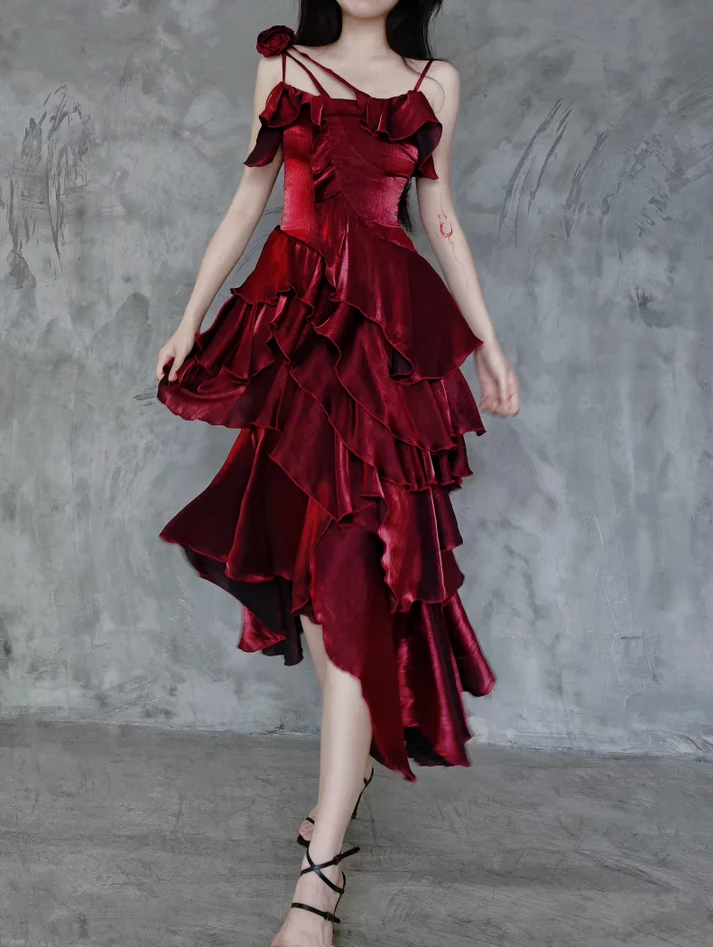 Irregular Ruffled Suspender Prom Dress Burgundy Long Birthday Dress YM1630